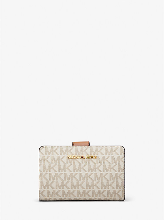 MICHAEL KORS Jet Set Travel Bifold Wallet in Signature cream