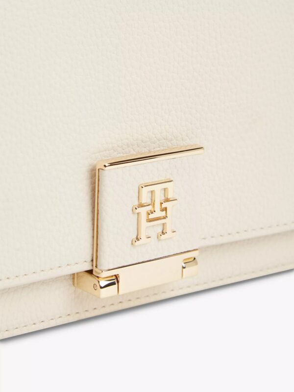 TOMMY HILFIGER Flap-Closure Crossbody Bag IN SOFT CREAM