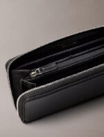 CALVIN KLEIN ULTRALIGHT LARGE WALLET WITH WRISTLET IN BLACK